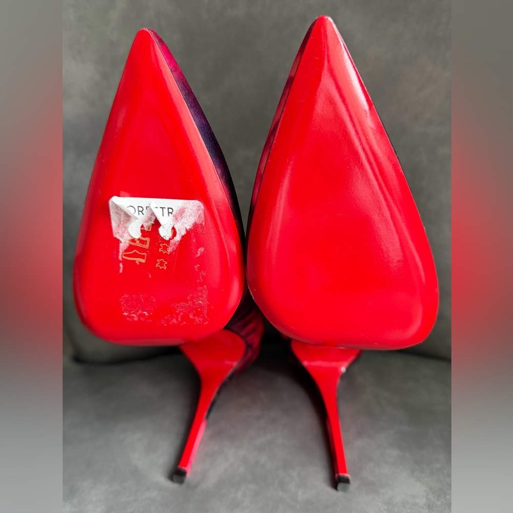 Christian Louboutin Kate 100 Floral Satin Crepe Pumps Heels EU 37.5 845$ - Picture 9 of 10